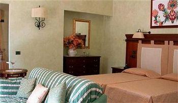 Relais Abbazia Santa Anastasia Resort&winery *
