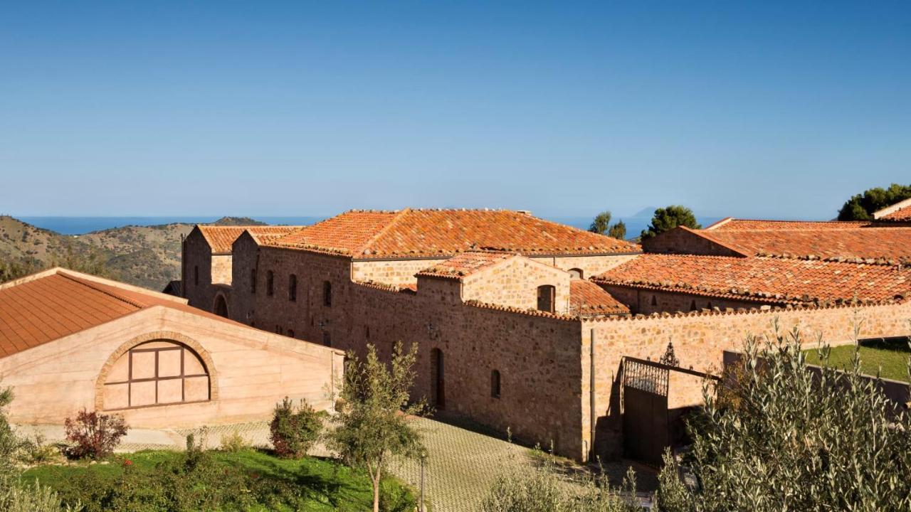 Relais Abbazia Santa Anastasia Resort&winery Alloggio per agriturismo Castelbuono (Sicily)