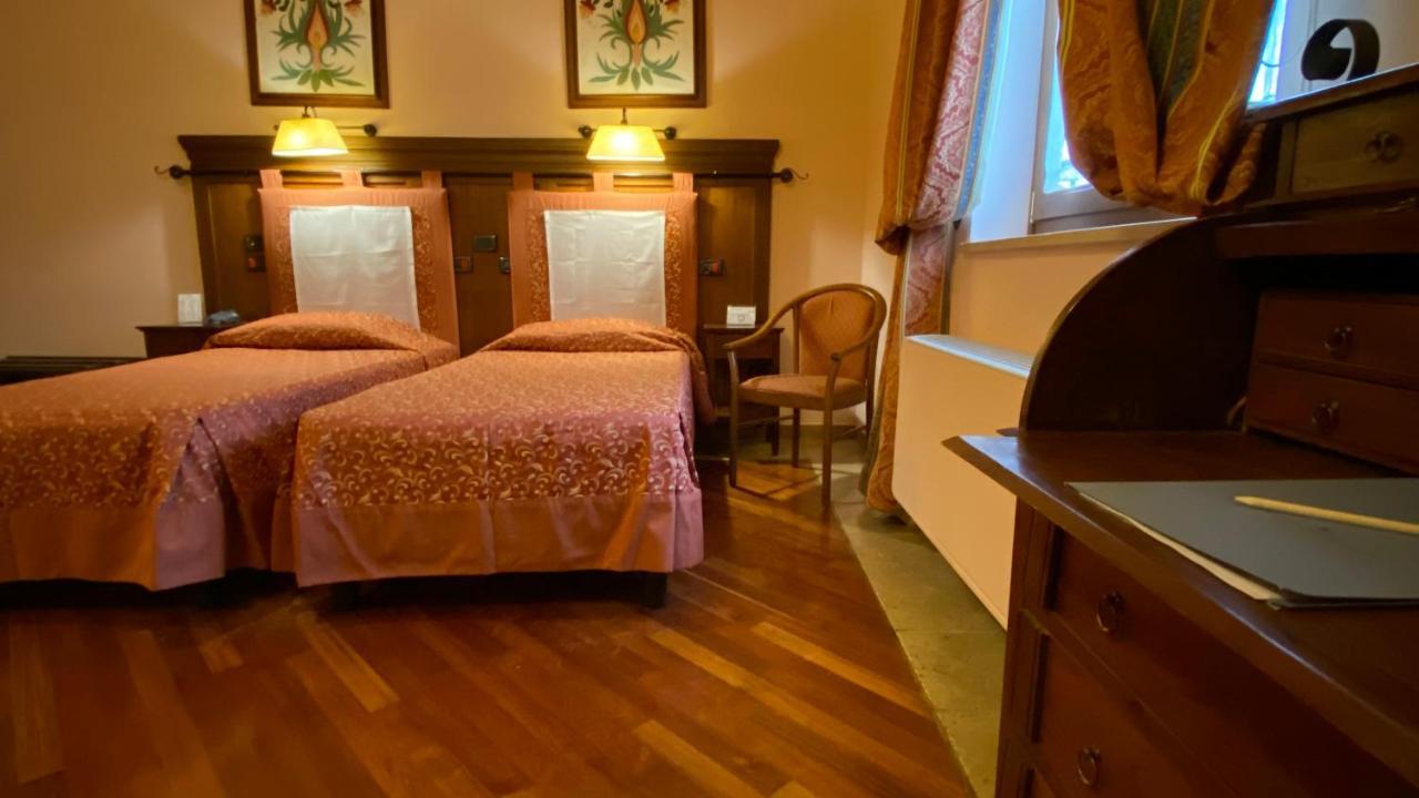 Alloggio per agriturismo Relais Abbazia Santa Anastasia Resort&winery *
