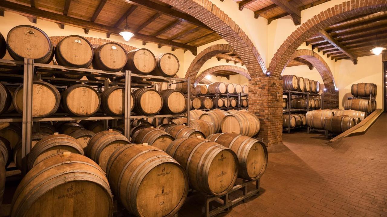 Alloggio per agriturismo Relais Abbazia Santa Anastasia Resort&winery *