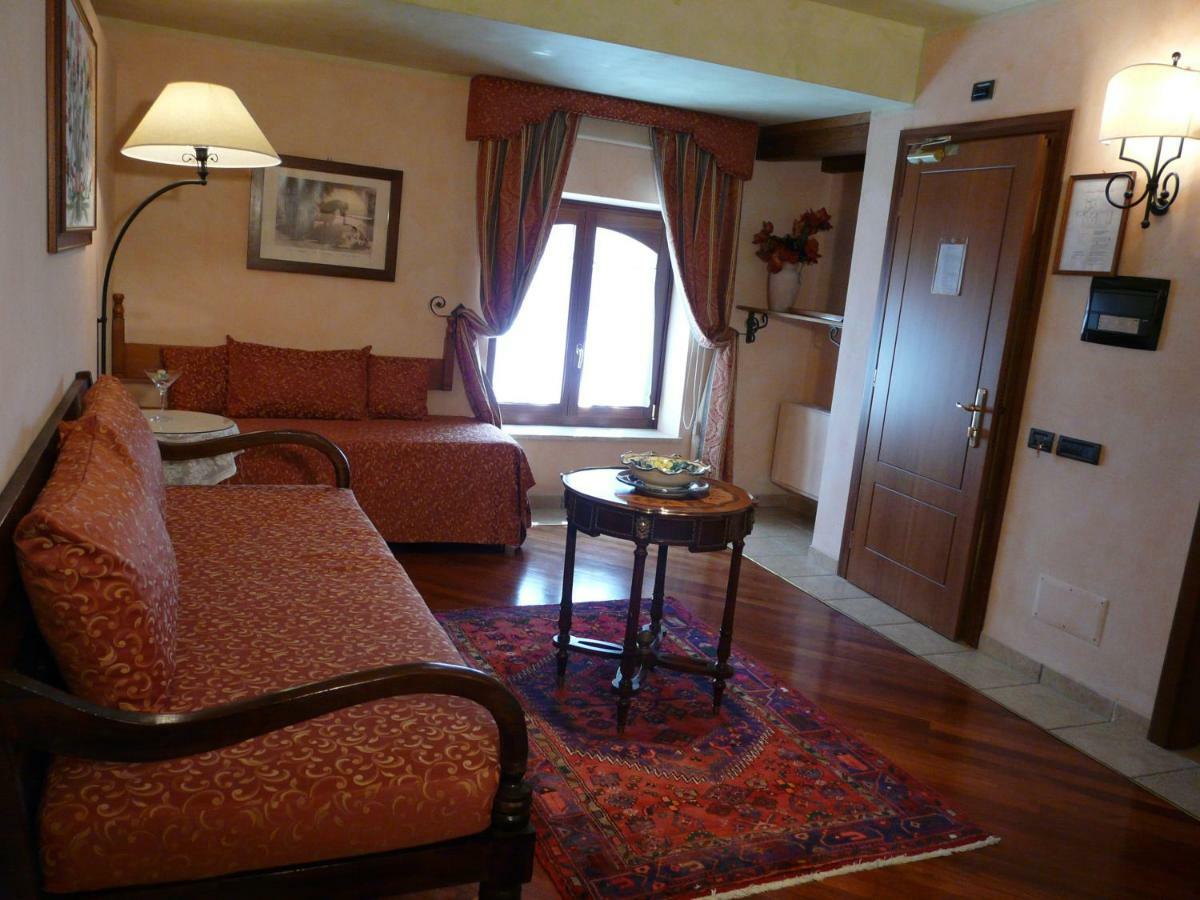 Relais Abbazia Santa Anastasia Resort&winery * Castelbuono (Sicily)
